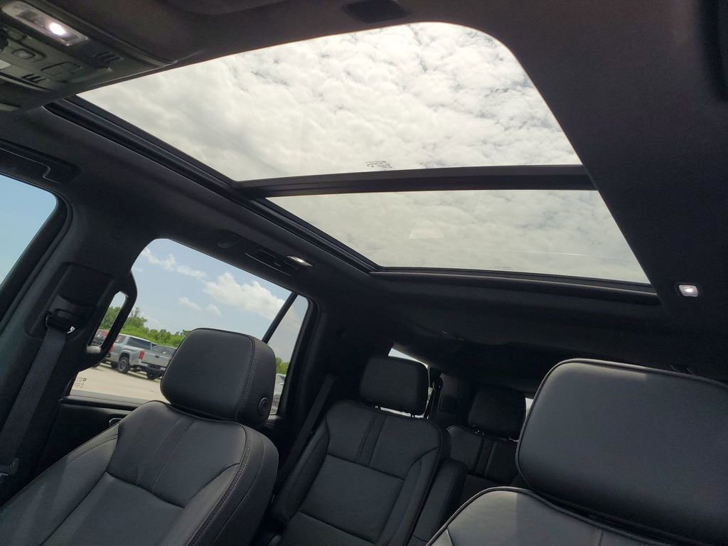 2024 Chevrolet Tahoe RST photo 28