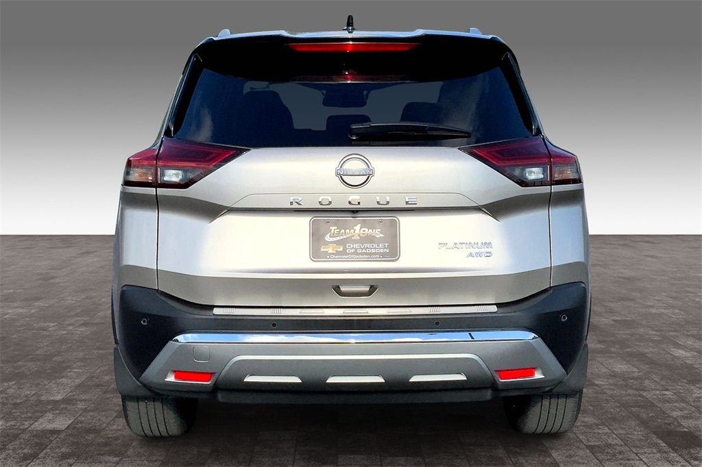 2022 Nissan Rogue Platinum photo 4