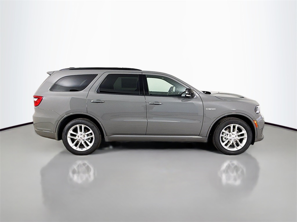 2025 Dodge Durango R/T Plus photo 6