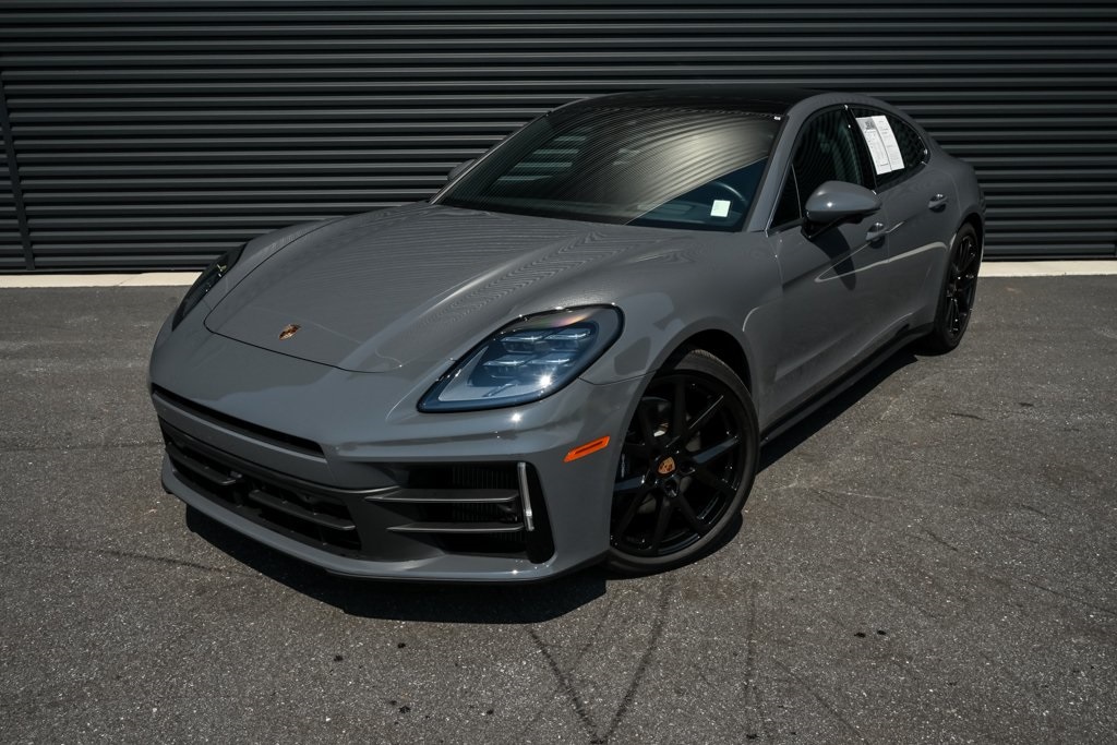 2025 Porsche Panamera