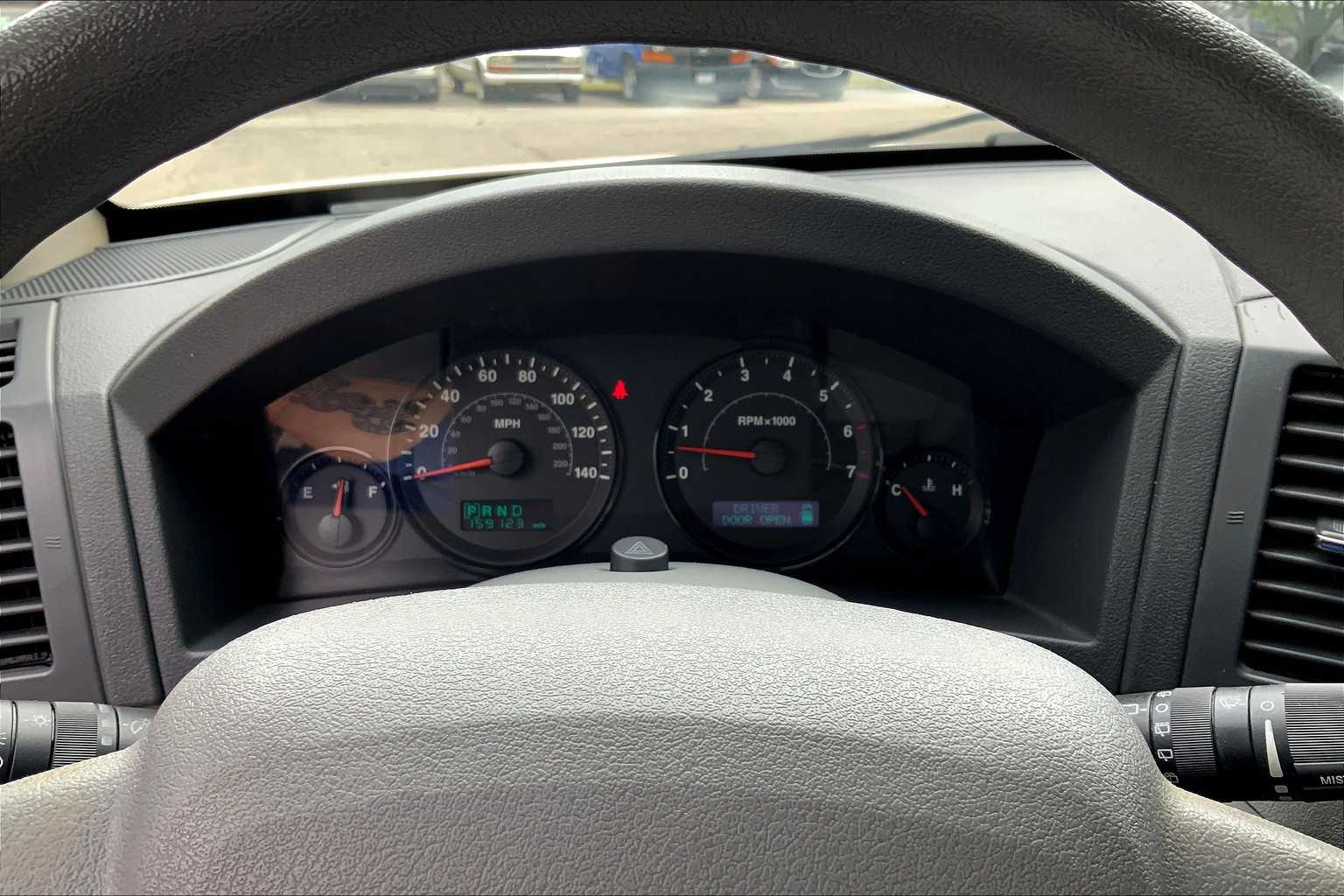 2006 Jeep Grand Cherokee Laredo photo 23