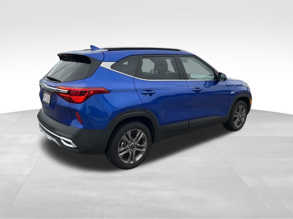 2023 Kia Seltos S photo 4