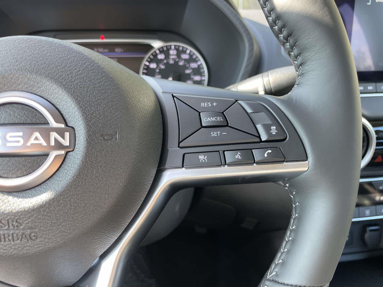 2025 Nissan Sentra SV photo 23