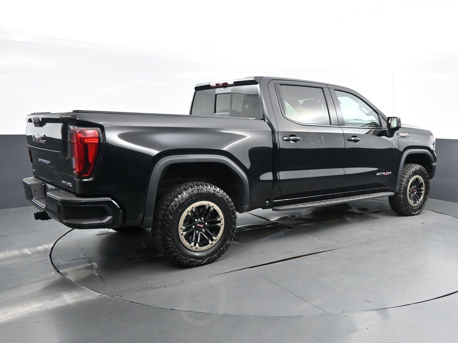 2024 Gmc Sierra 1500 AT4X photo 5