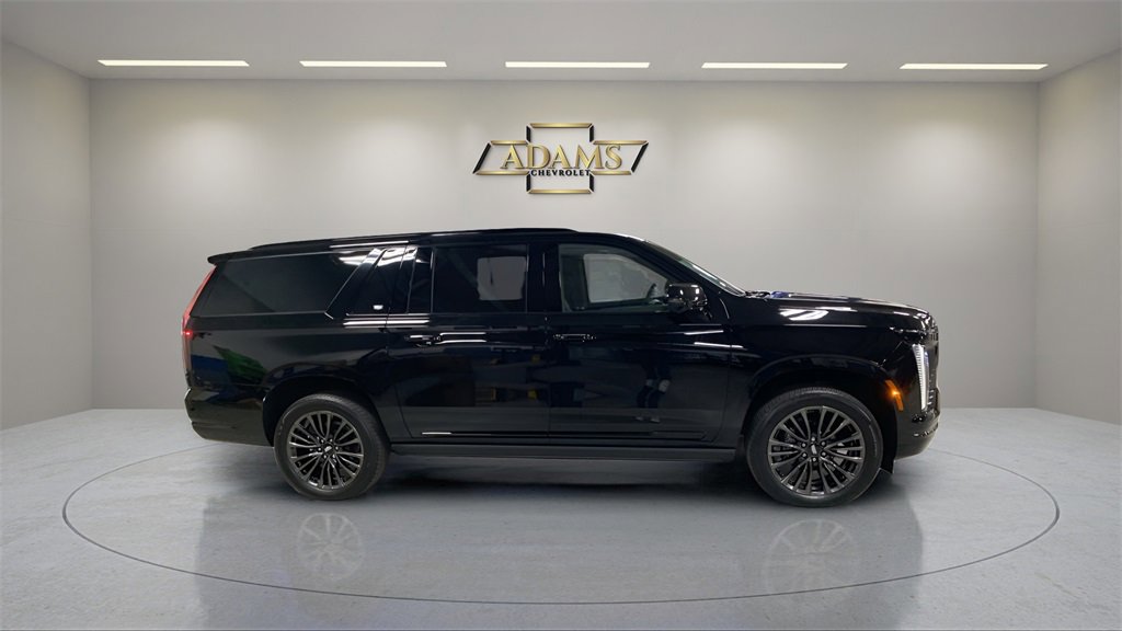 2025 Cadillac Escalade ESV Sport Platinum photo 10