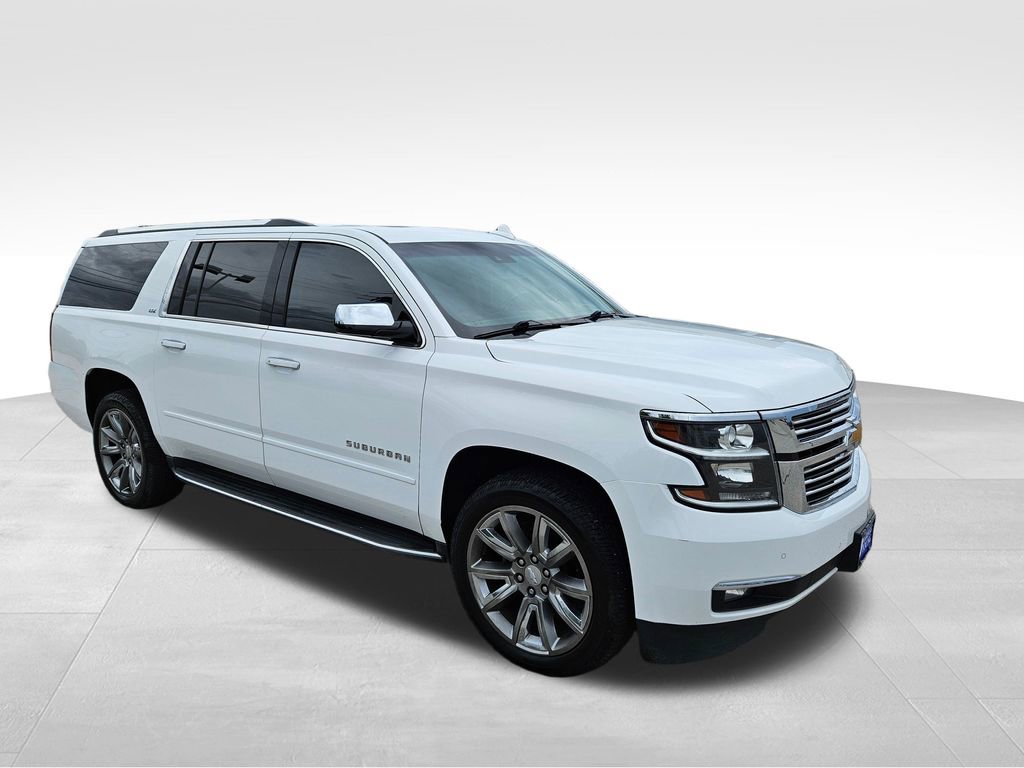 2016 Chevrolet Suburban LTZ photo 3