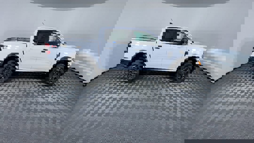 2025 Ford Ranger XLT photo 9