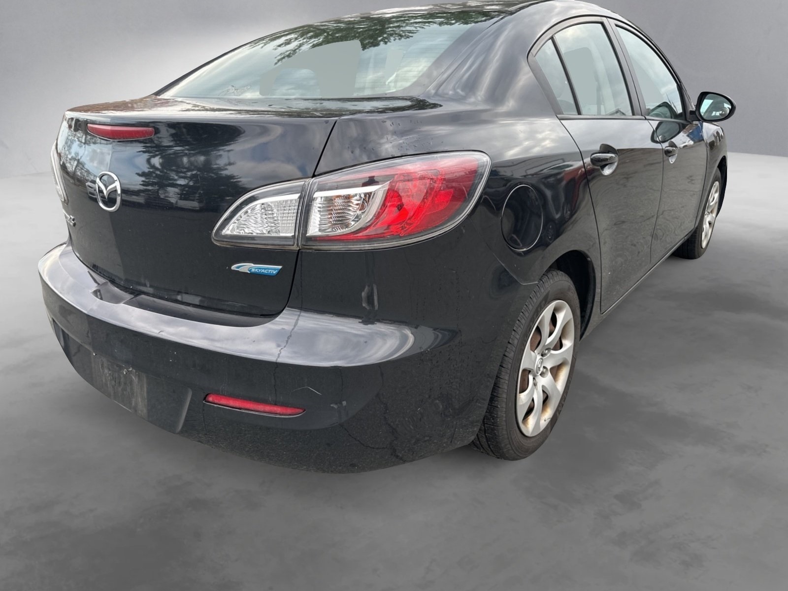 2013 Mazda Mazda3 i Sport photo 3