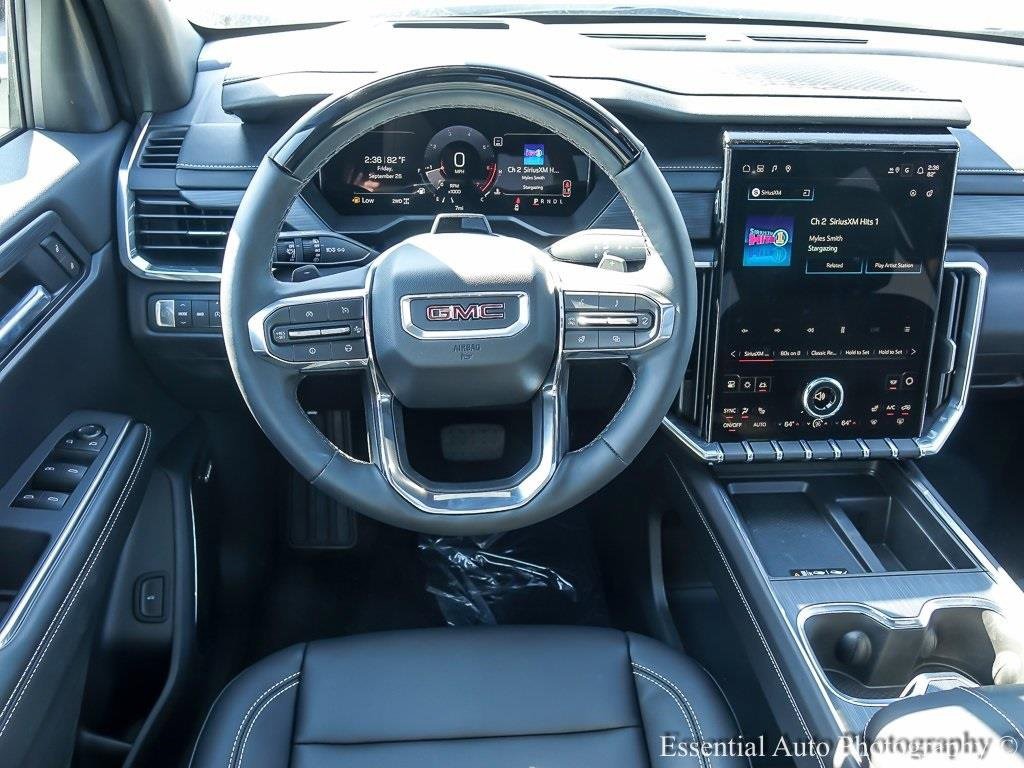 2026 GMC ACADIA - Image 14