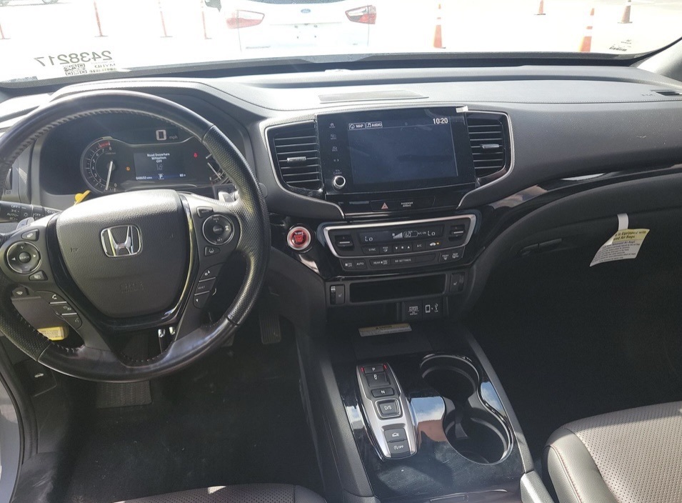 2022 Honda Ridgeline Black Edition photo 5