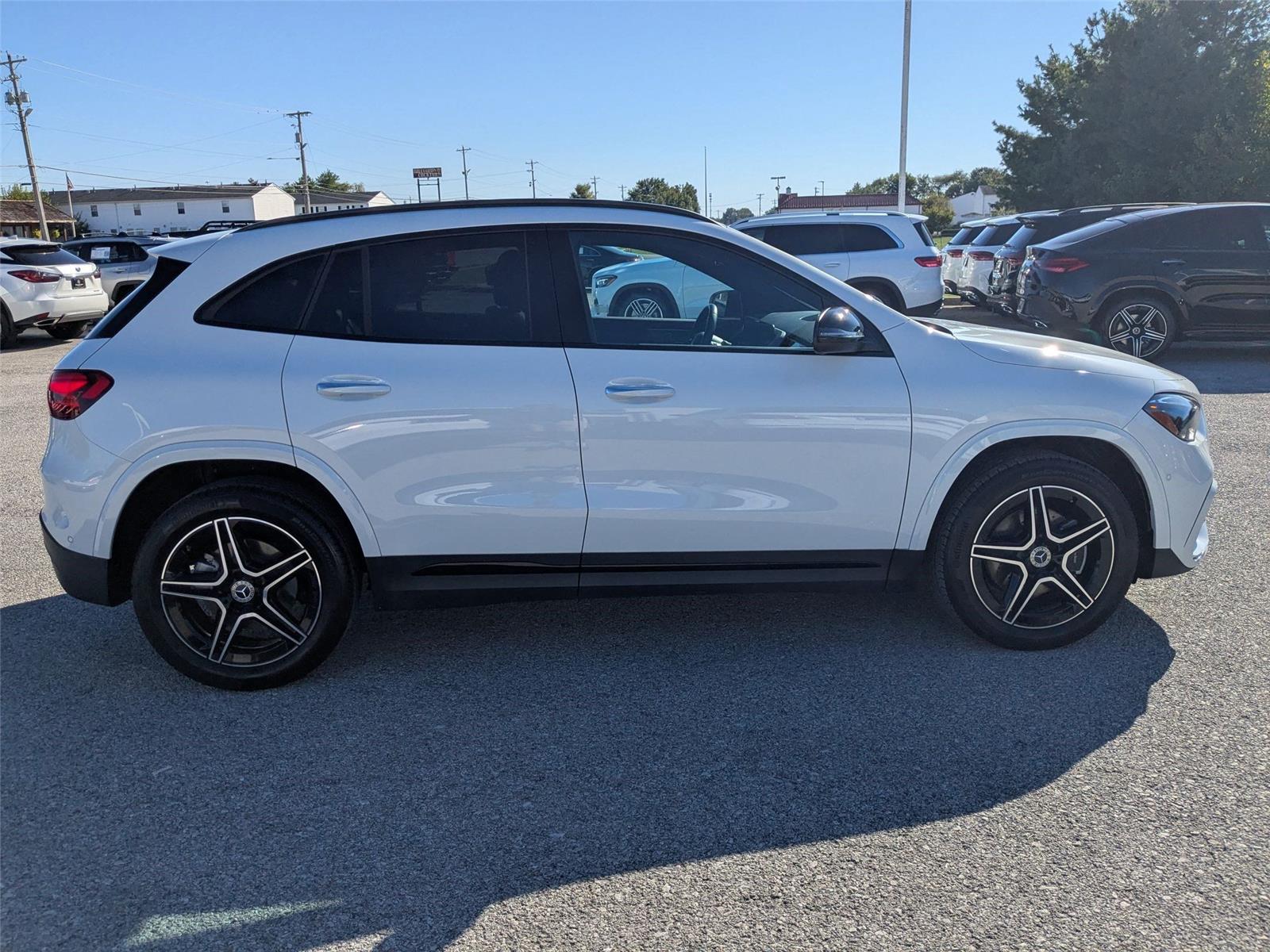 2024 Mercedes Benz GLA 250 photo 4