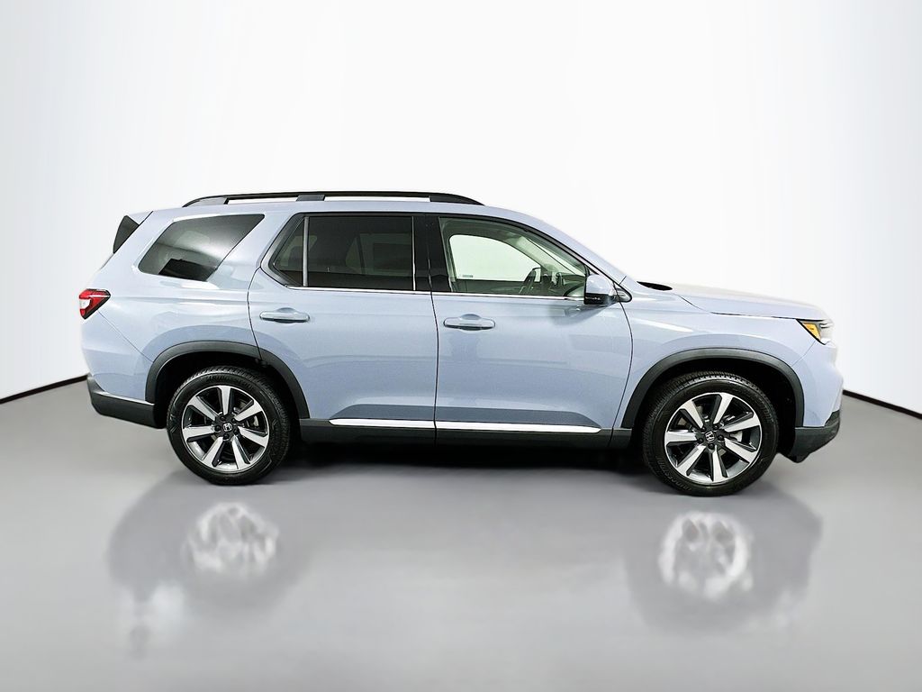 2025 Honda Pilot Elite photo 4