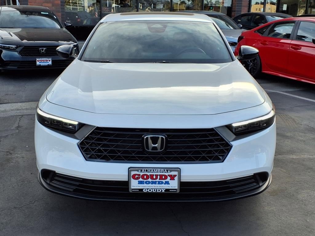 2025 Honda Accord Hybrid Sport photo 3