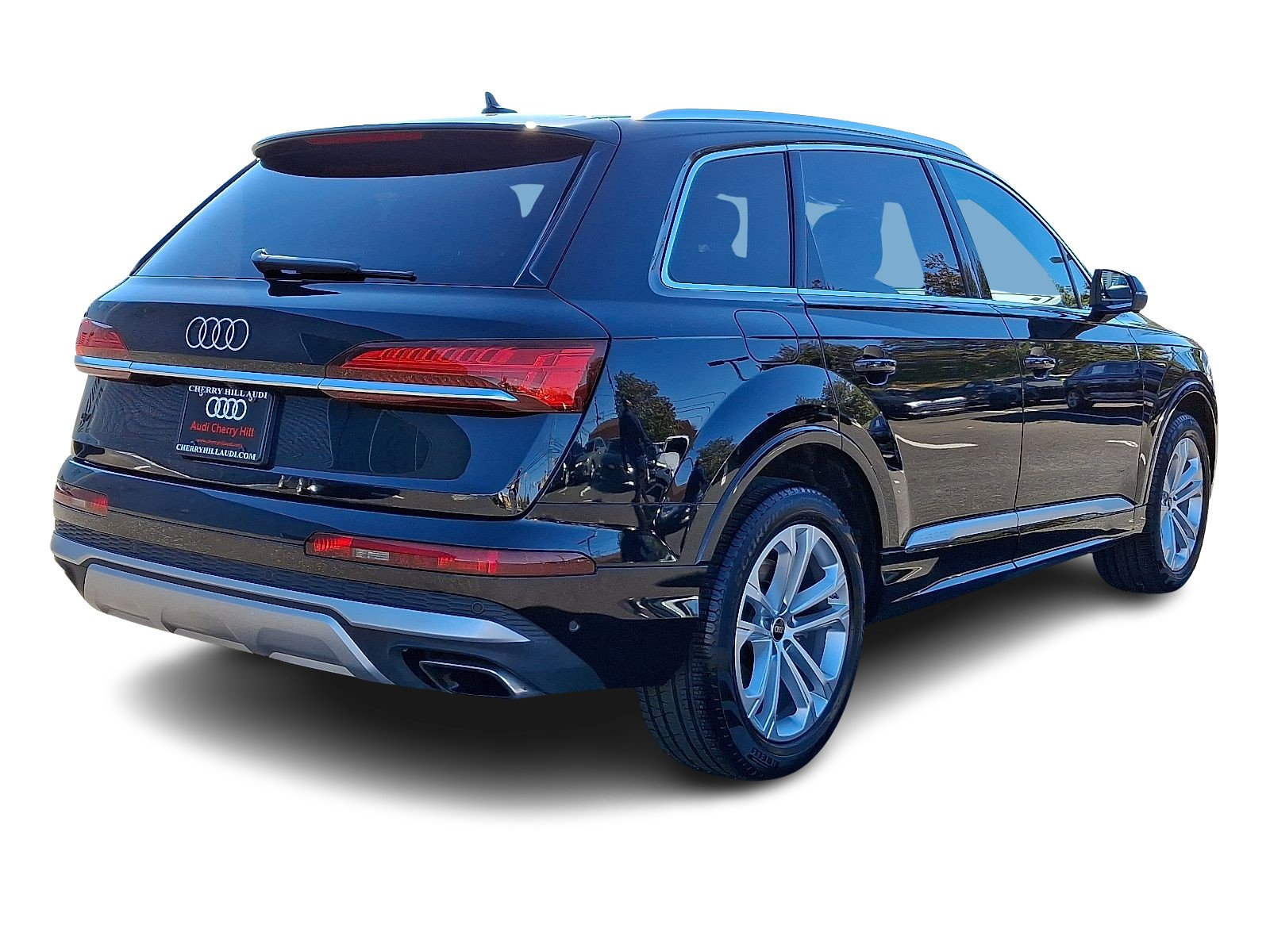 2025 Audi Q7 55 Premium Plus photo 4
