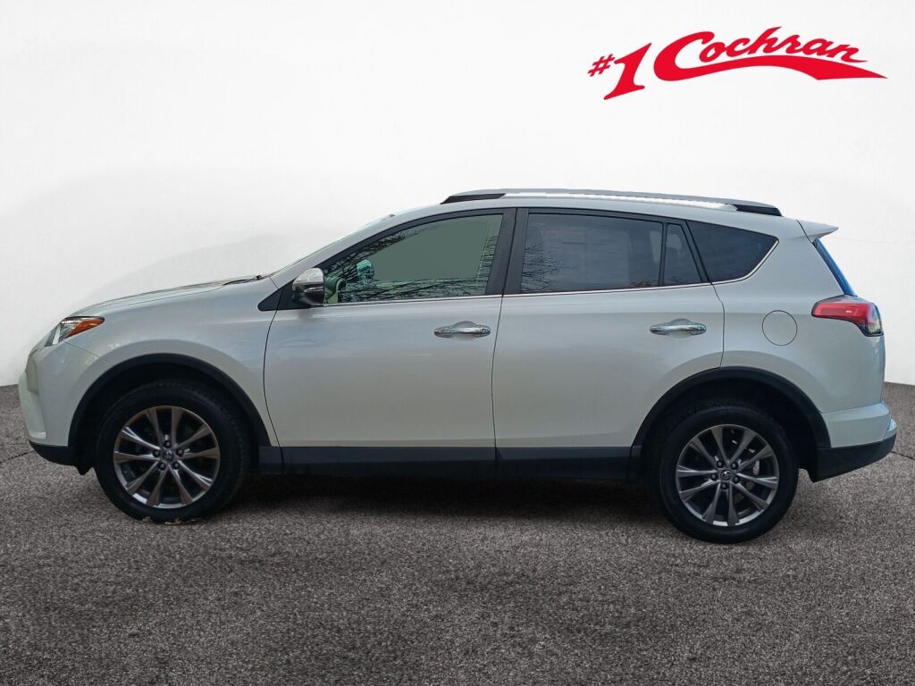 2018 Toyota RAV4 Limited photo 4