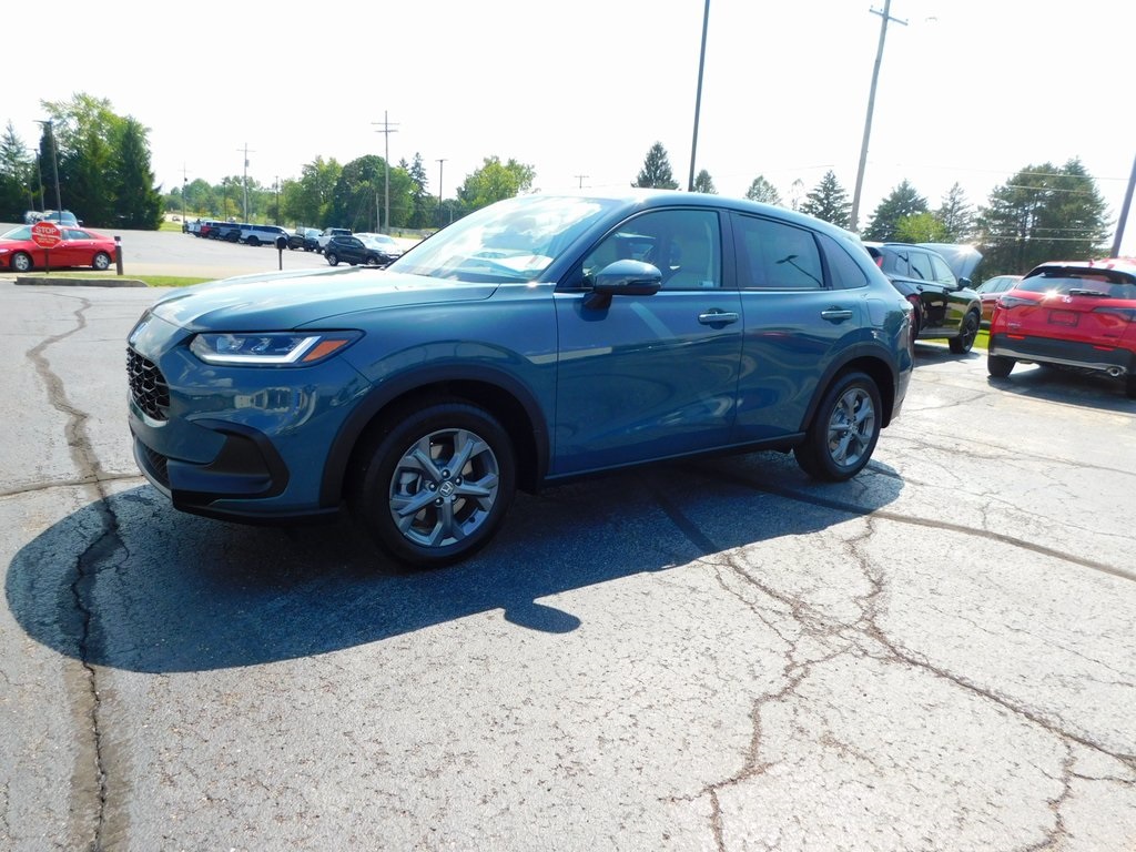 2026 Honda HR-V LX photo 6