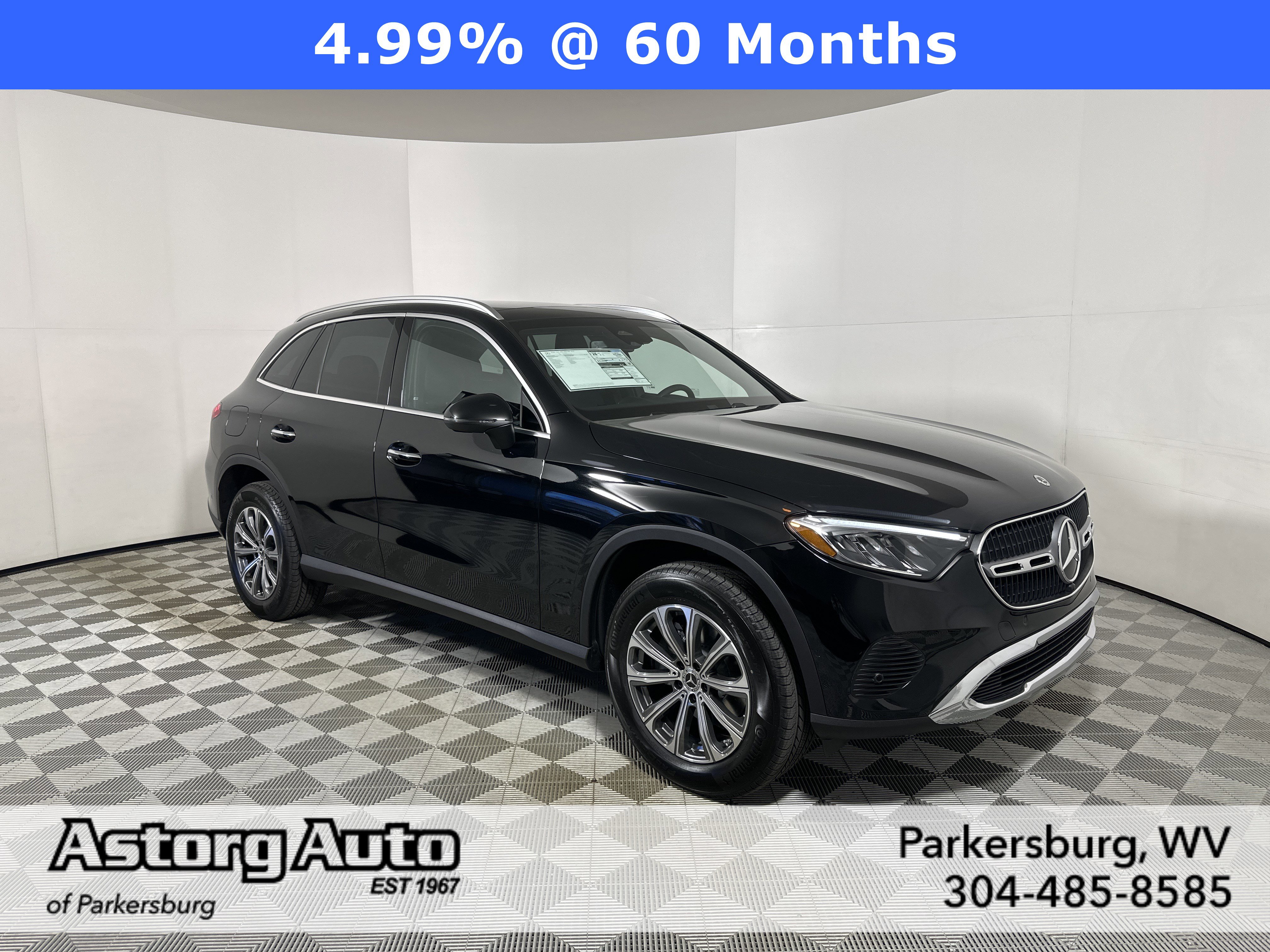 2026 Mercedes-Benz GLC Base's photo