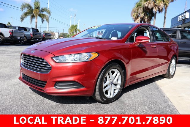 2013 Ford Fusion SE photo 4