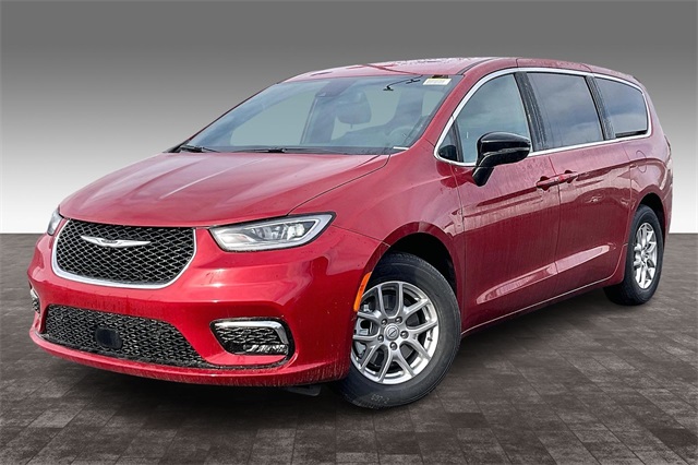 2026 Chrysler Pacifica Select's photo