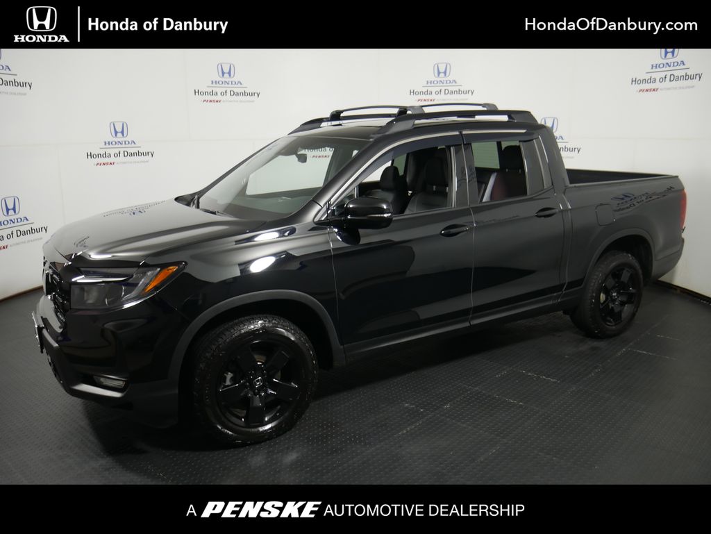 2025 Honda Ridgeline Black Edition's photo