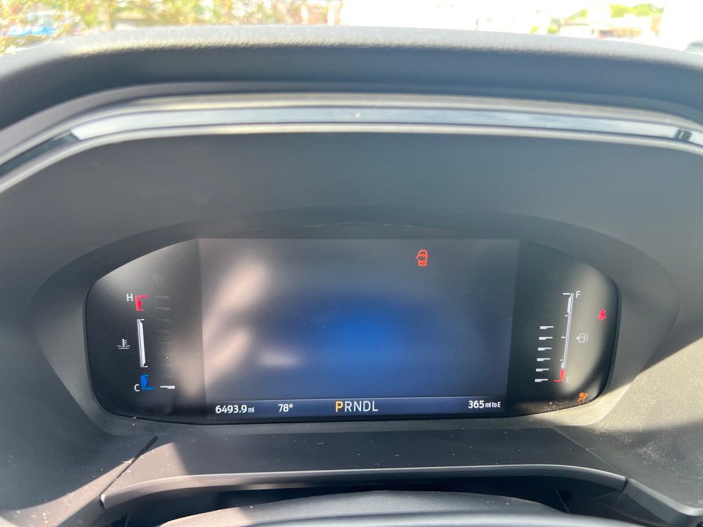 2024 Ford Escape Hybrid ST-Line Select photo 8
