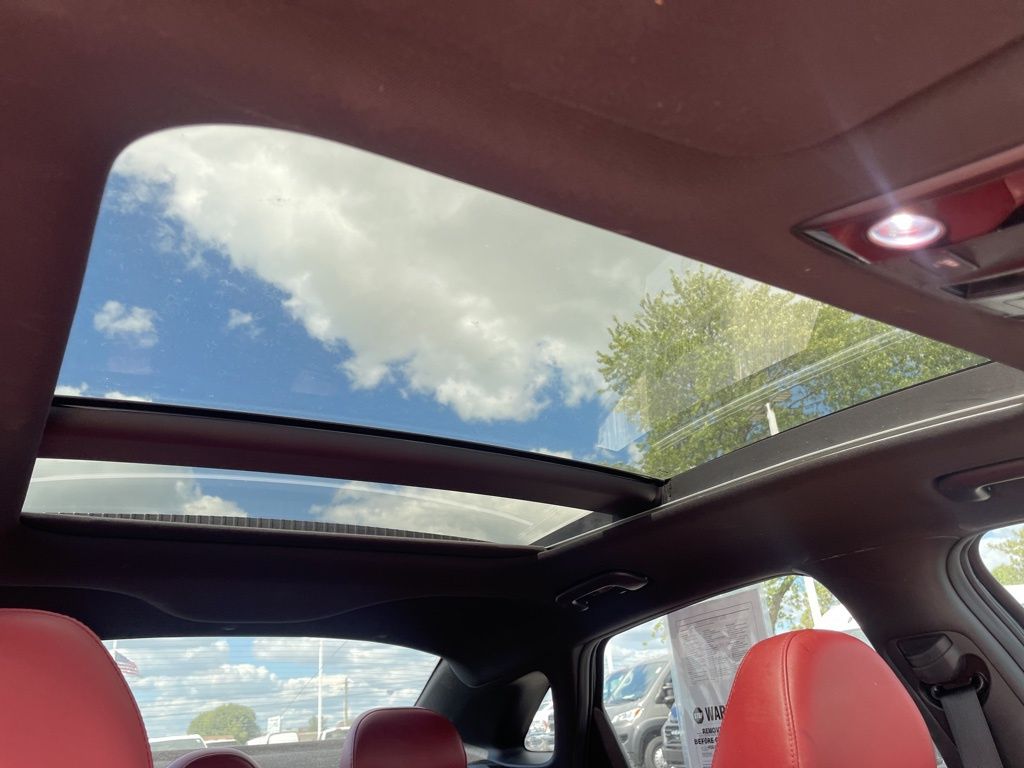2022 Kia K5 GT-Line photo 36