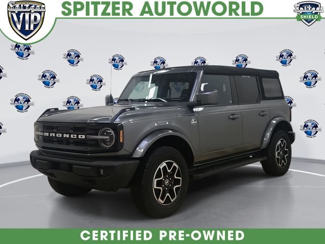 2023 Ford Bronco 4-Door Outer Banks's photo