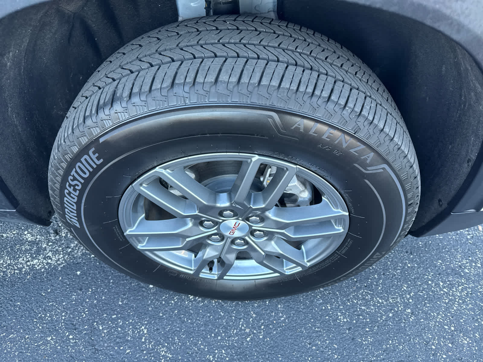 2025 Gmc Acadia Elevation photo 13