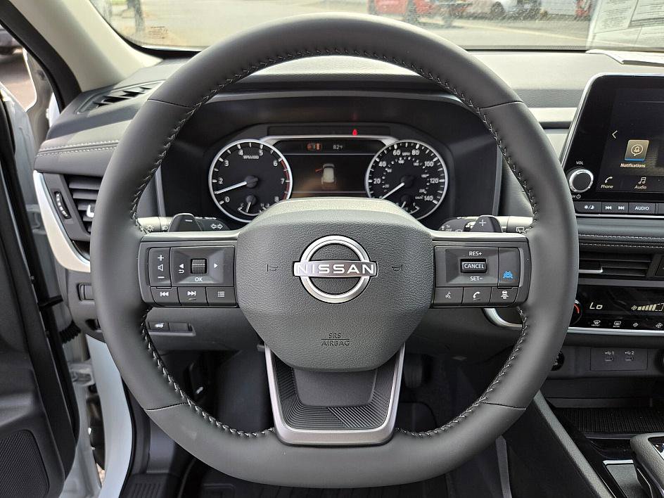 2026 Nissan Rogue SV photo 16