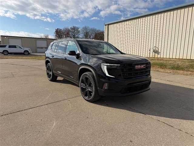 2026 GMC Acadia Elevation's photo