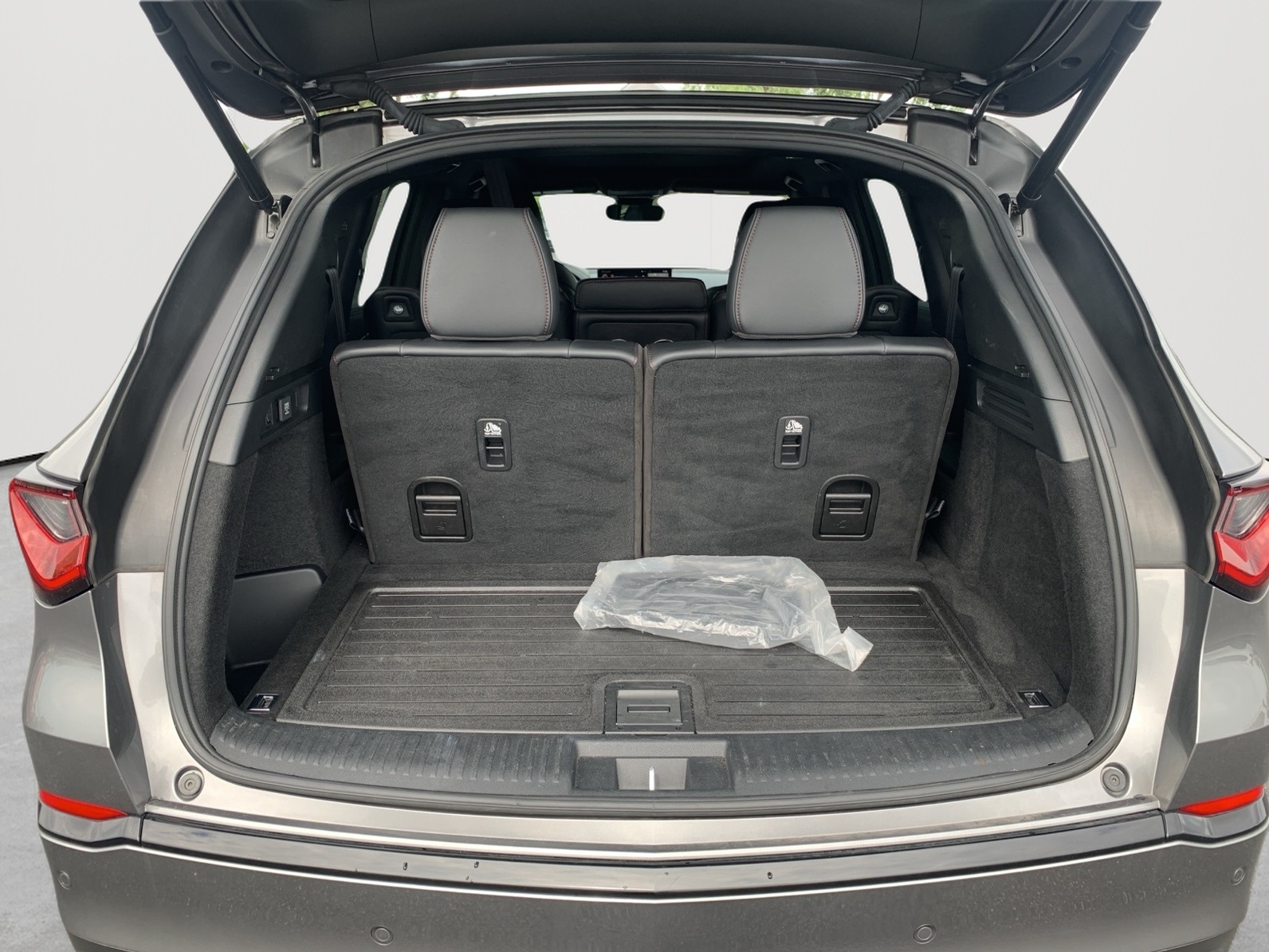 2023 Acura MDX A-Spec SH-AWD photo 27