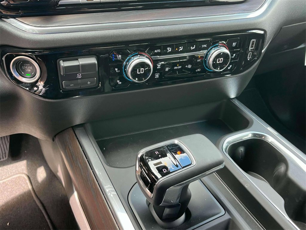 2025 Gmc Sierra 1500 SLT photo 26