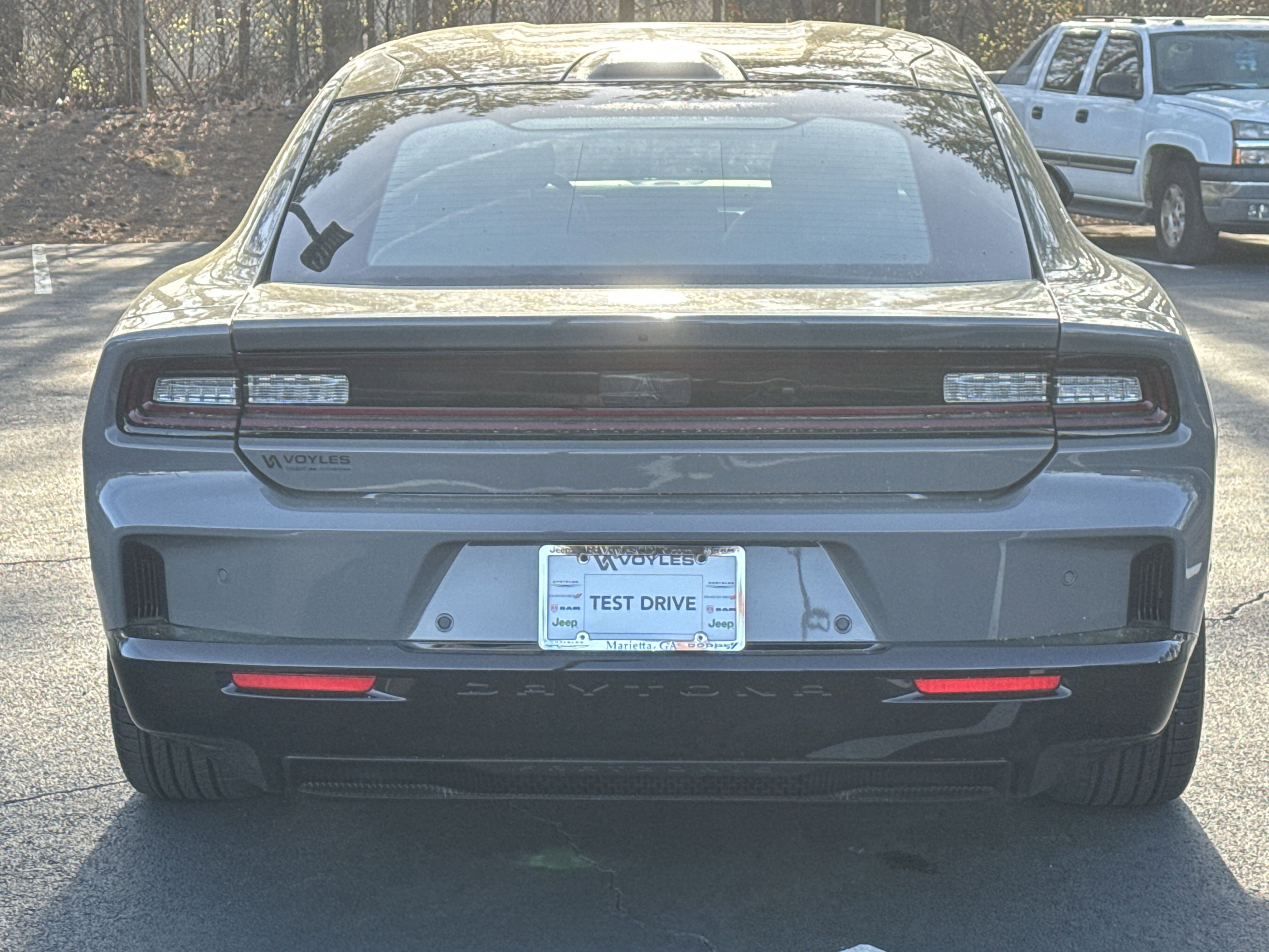 2025 Dodge Charger R/T photo 4