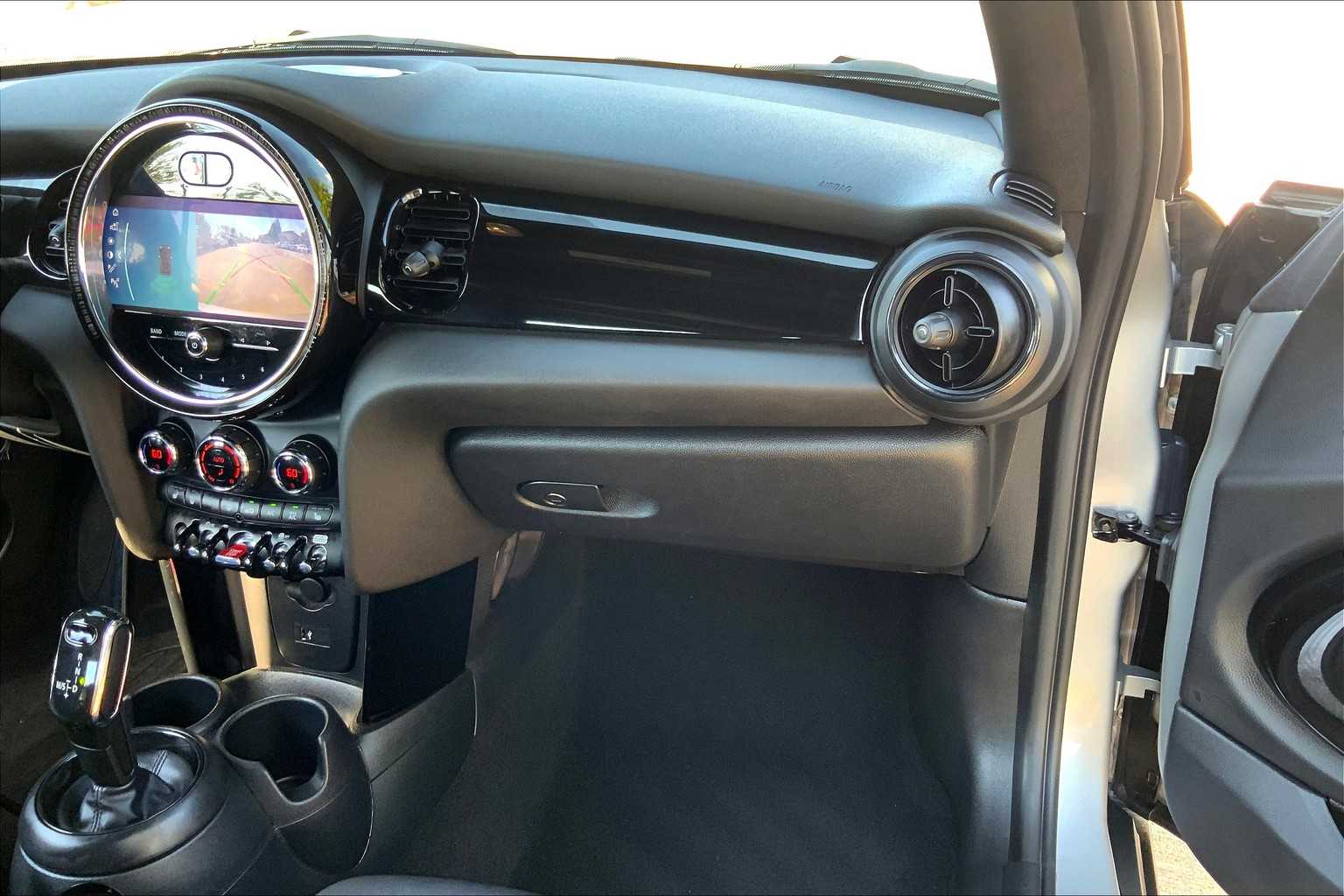 2024 Mini Cooper Convertible S photo 15