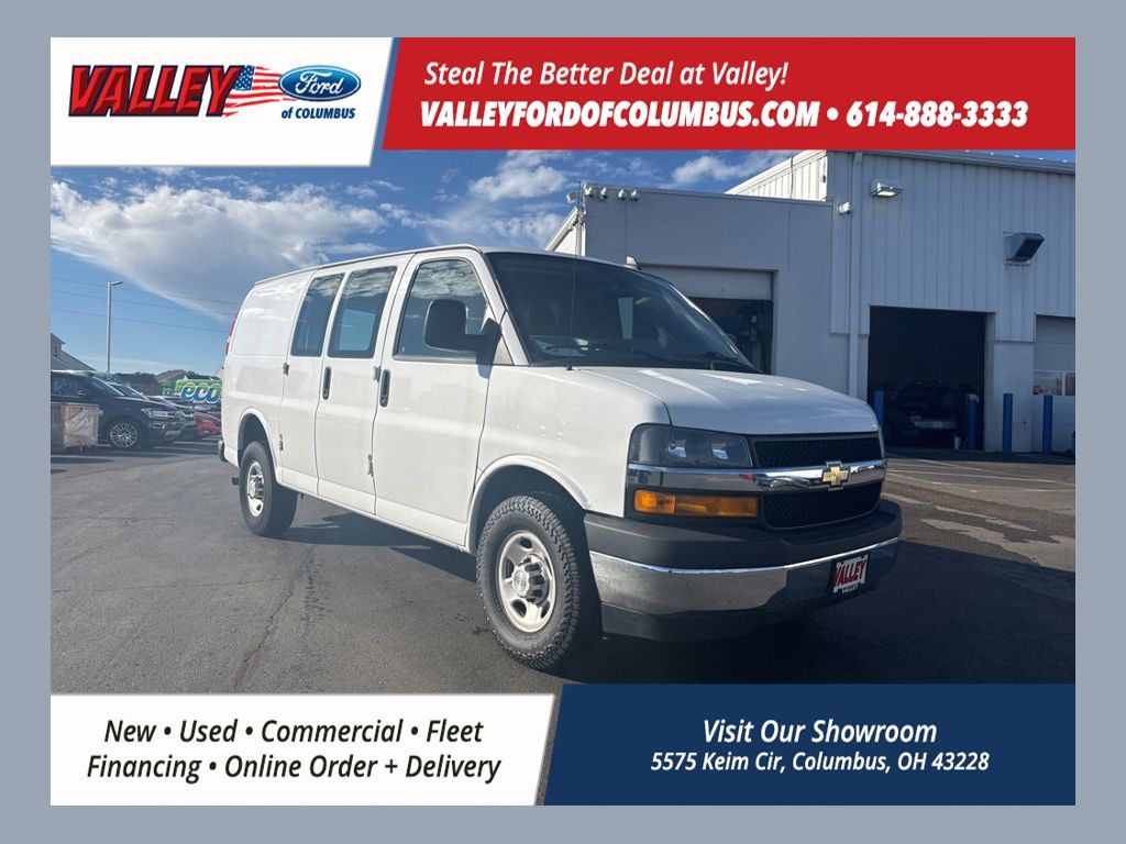 2023 Chevrolet Express Cargo