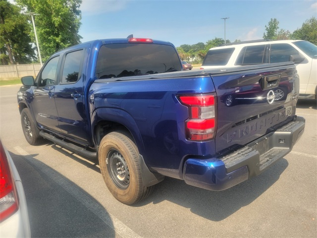 2022 Nissan Frontier SV photo 5