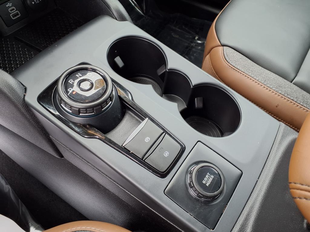 2024 Ford Bronco Sport Outer Banks photo 16