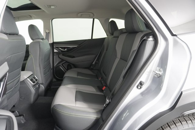 2025 Subaru Outback Onyx Edition XT photo 18