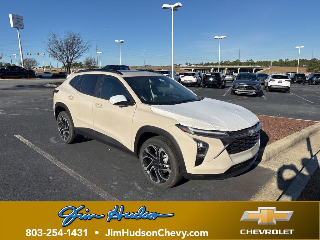 2026 Chevrolet Trax RS's photo