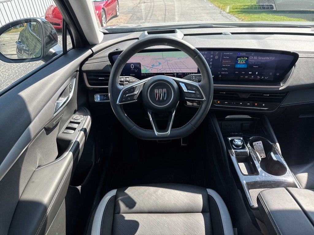 2025 Buick Envision Sport Touring photo 19