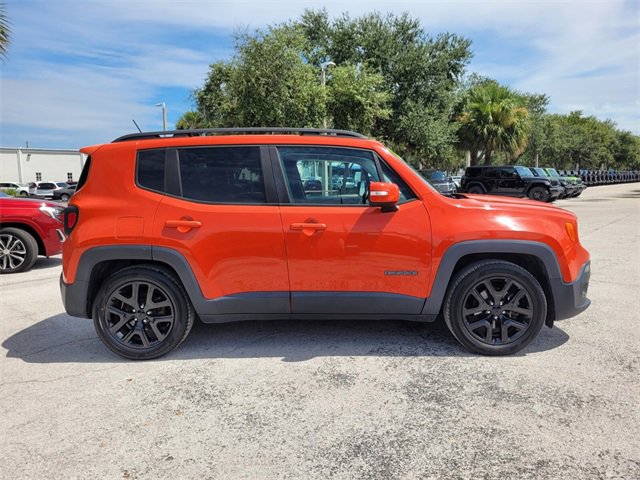 2017 Jeep Renegade Latitude North Edition photo 4