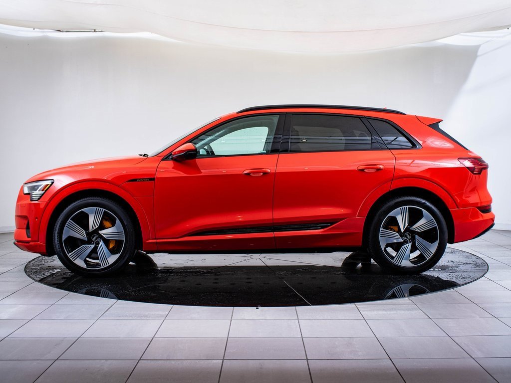 2022 Audi e-tron Premium Plus photo 5