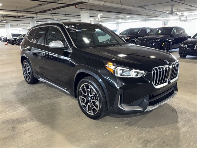 2024 BMW X1 28i's photo