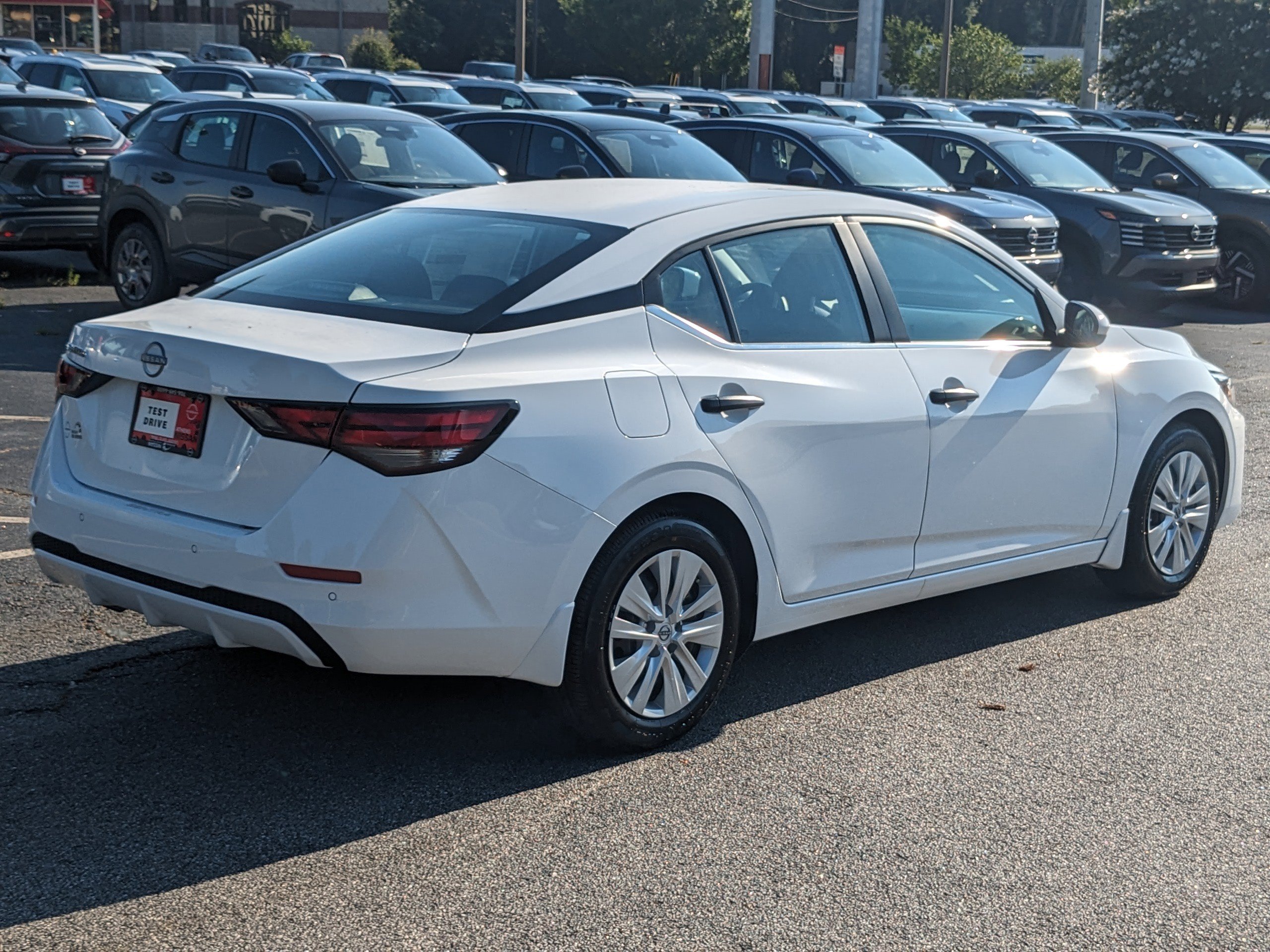 2025 Nissan Sentra S photo 2
