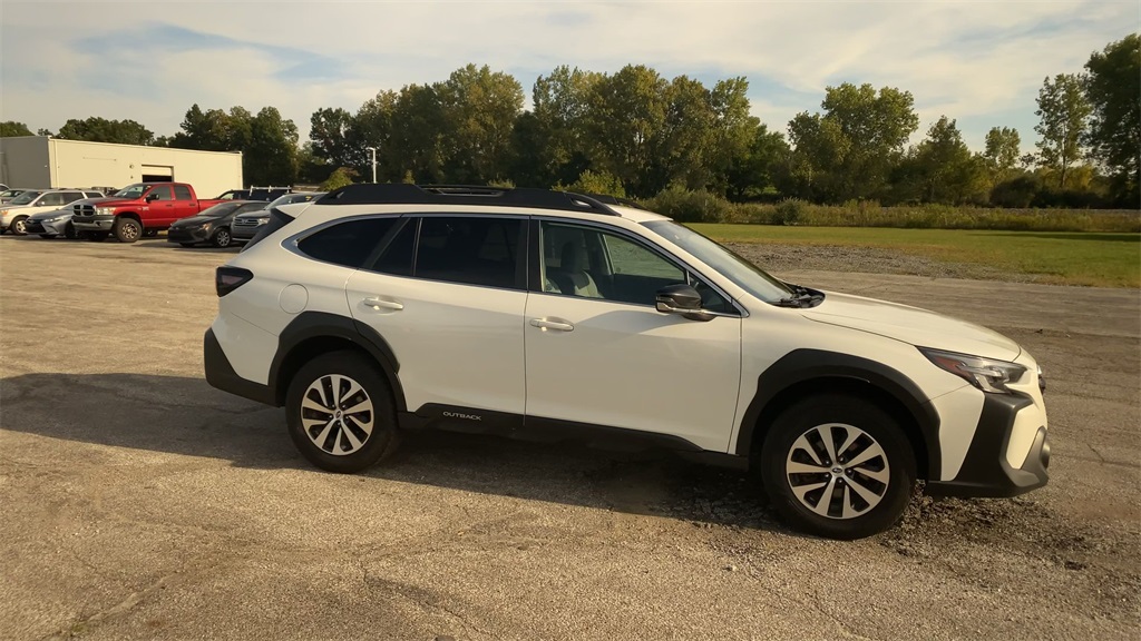 2023 Subaru Outback Premium photo 9