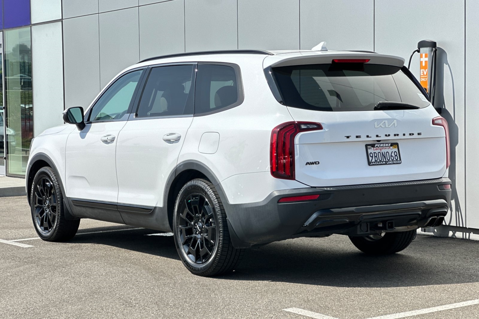 2022 Kia Telluride EX photo 3
