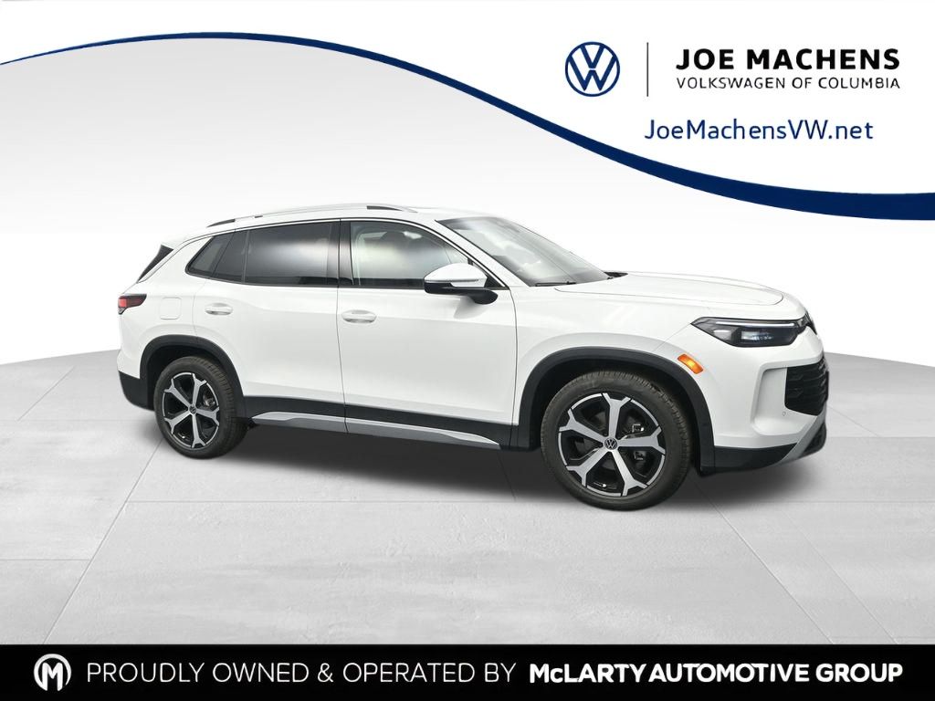 2026 Volkswagen Tiguan SE's photo