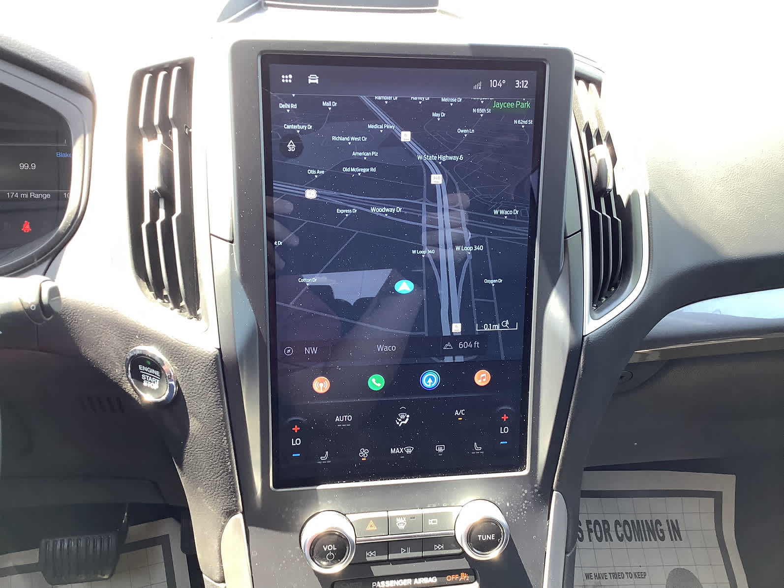 2024 Ford Edge SEL photo 17