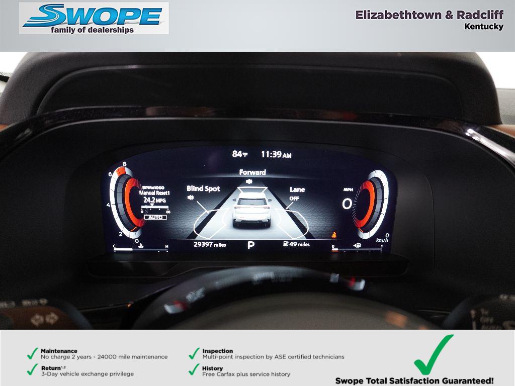 2024 Nissan Pathfinder Platinum photo 8
