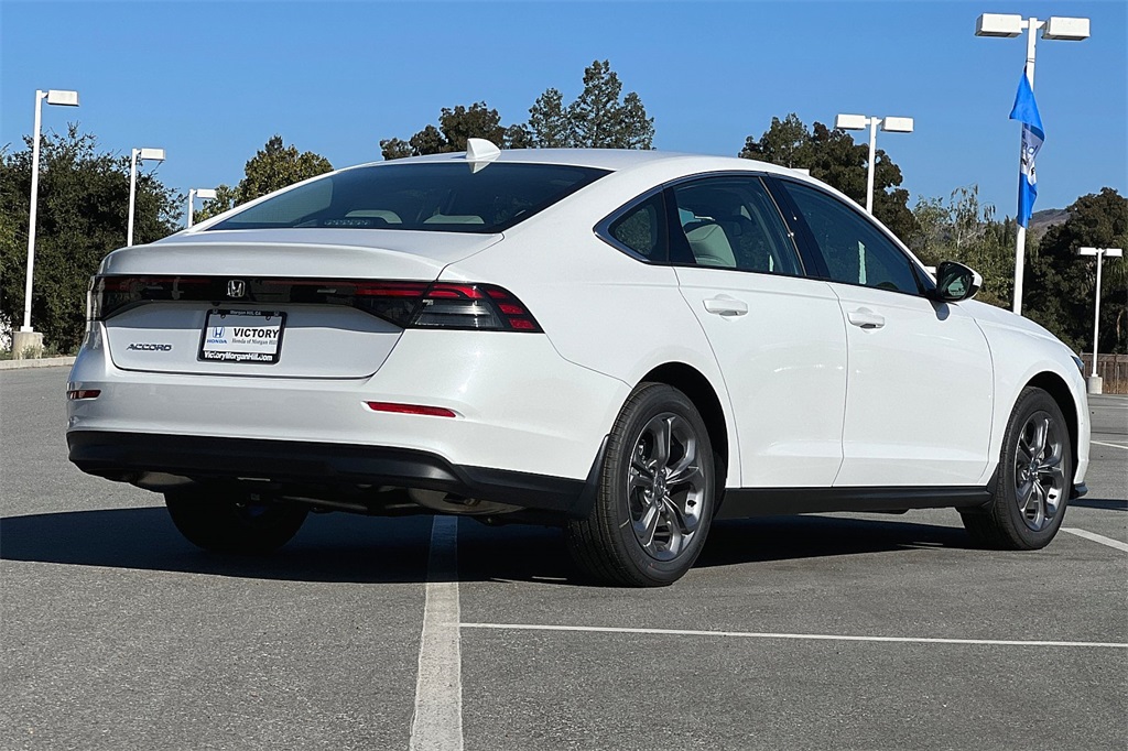2024 Honda Accord EX photo 4
